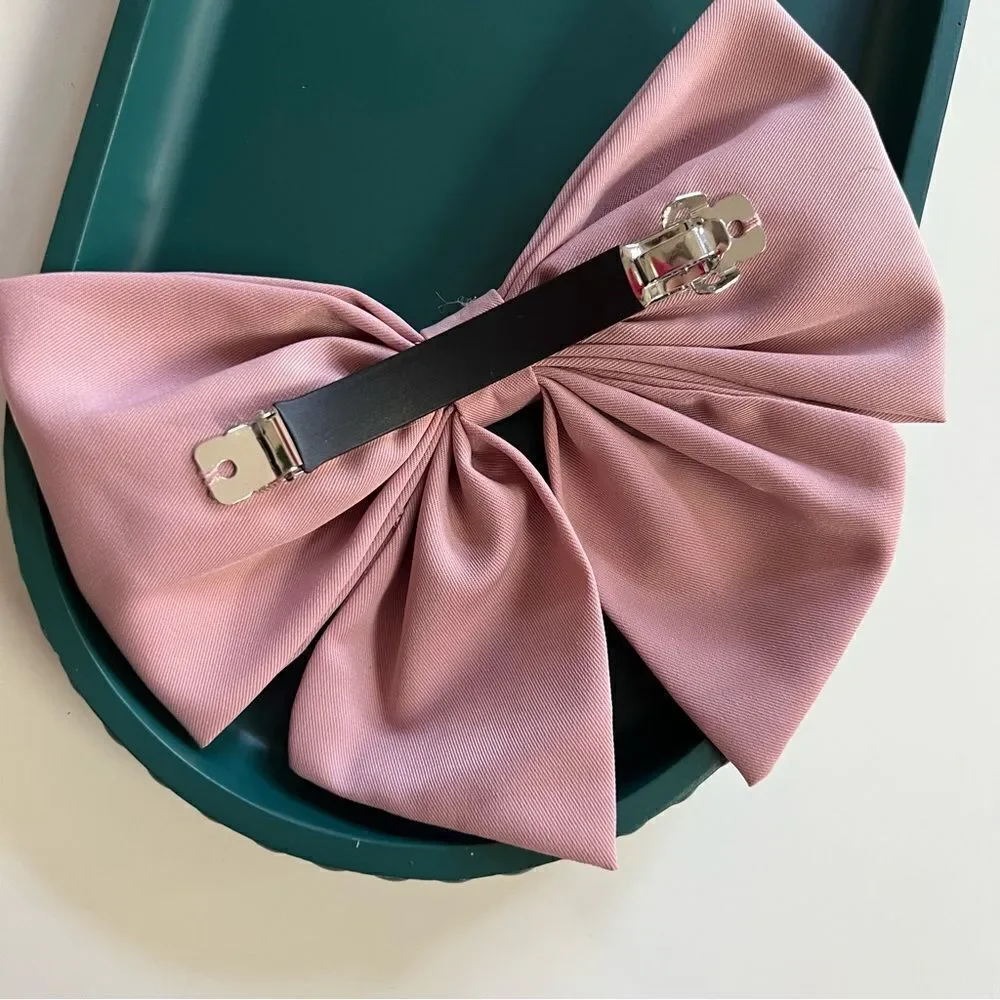 NWOT XL Mauve Pale Pink Oversized Hair Bow Barette Clip
